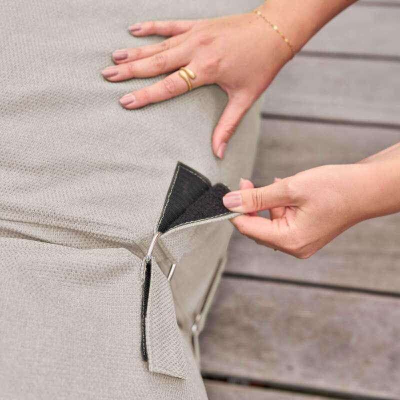 Modulare Gartenmöbel mit 3 Sesseln und 2 Chaiselongues