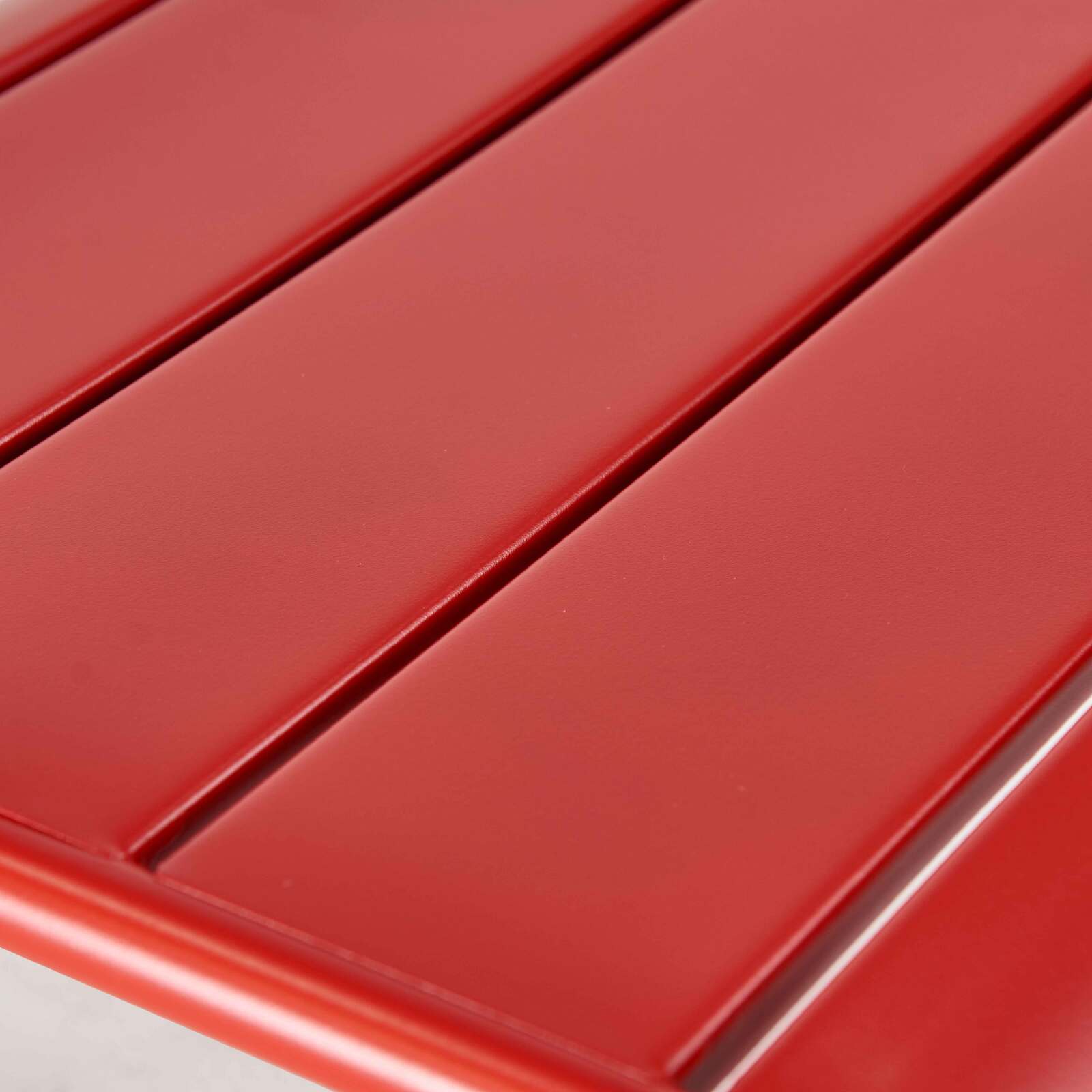 Niedriger Metallsessel