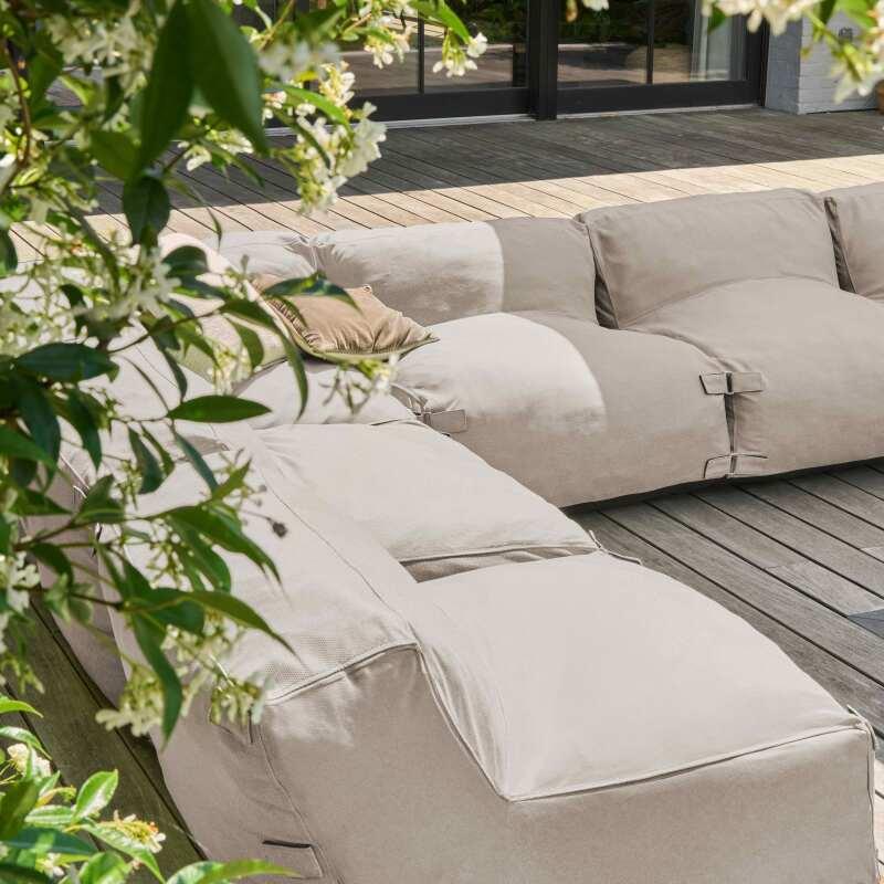 Modulare Gartenmöbel mit 5 Kaminstühlen, 1 Ecksessel, 1 Chaiselongue und 1 Hocker  (6/7)