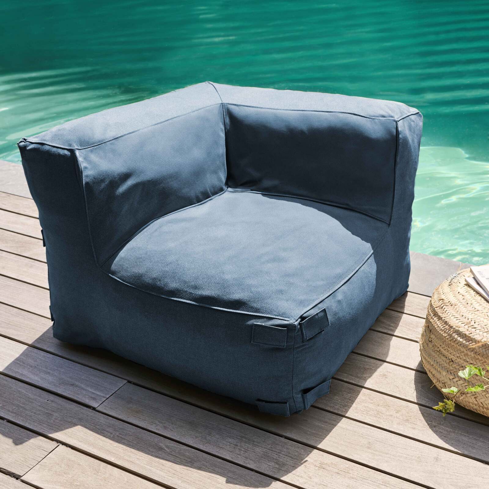 Modulare Gartenmöbel mit 1 Kaminsessel, 1 Ecksessel und 1 Chaiselongue 