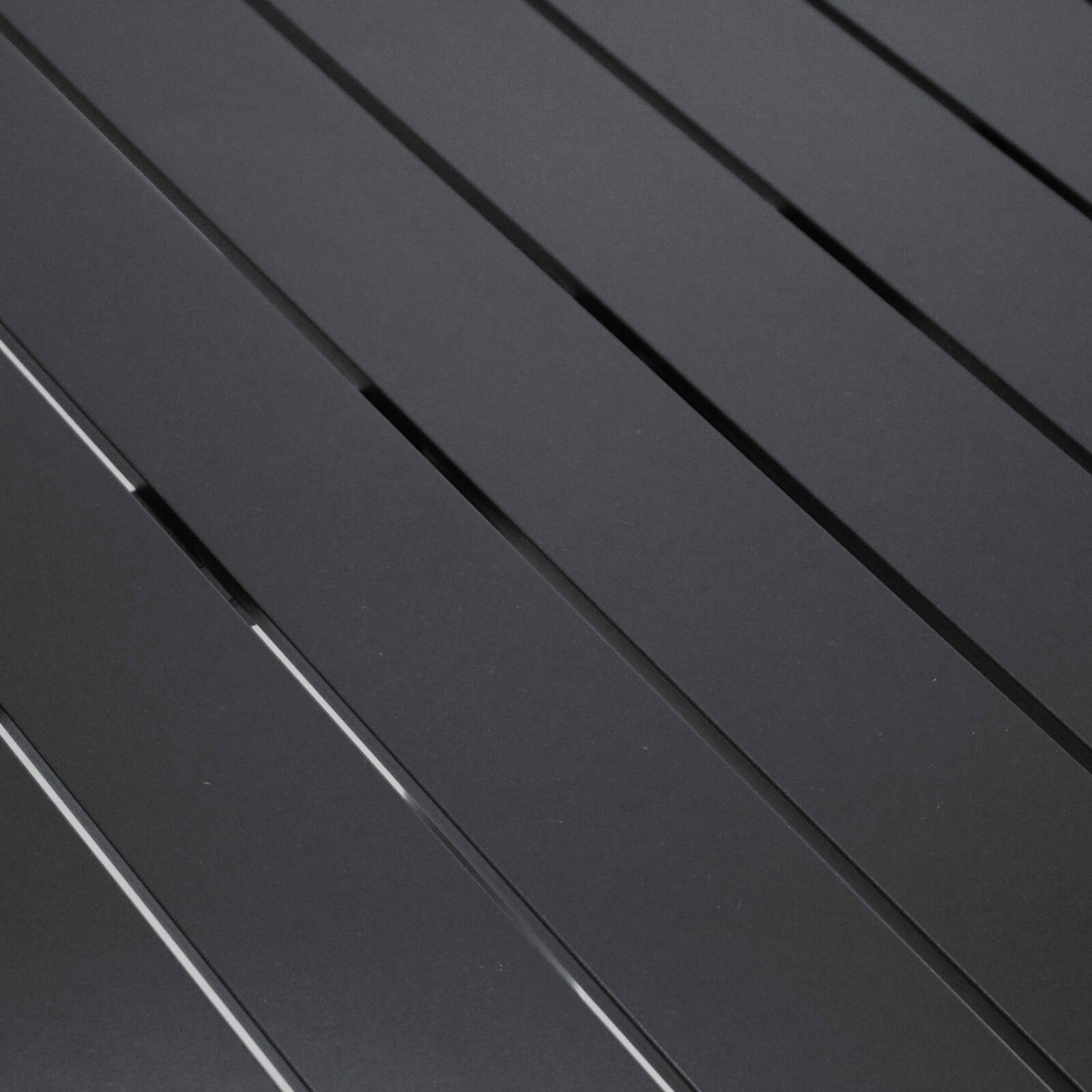 Quadratischer Garten-Tisch (70 x 70 cm) aus Aluminium 