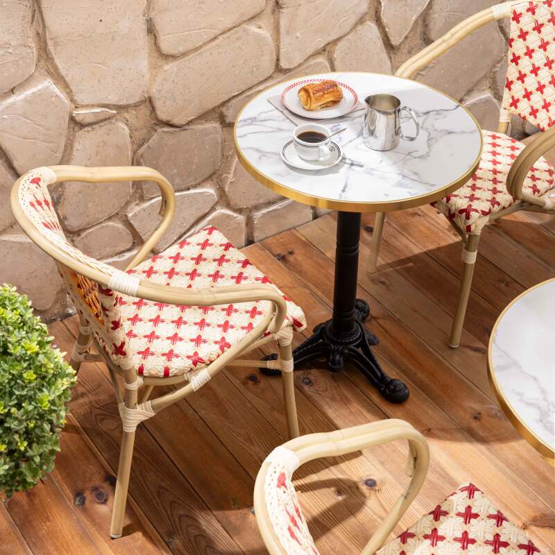 Pariser Bistrostuhl aus Aluminium und synthetischem Rattan