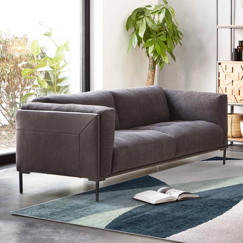 Rechteckiger, kurzfloriger Polyester-Chenille-Teppich 