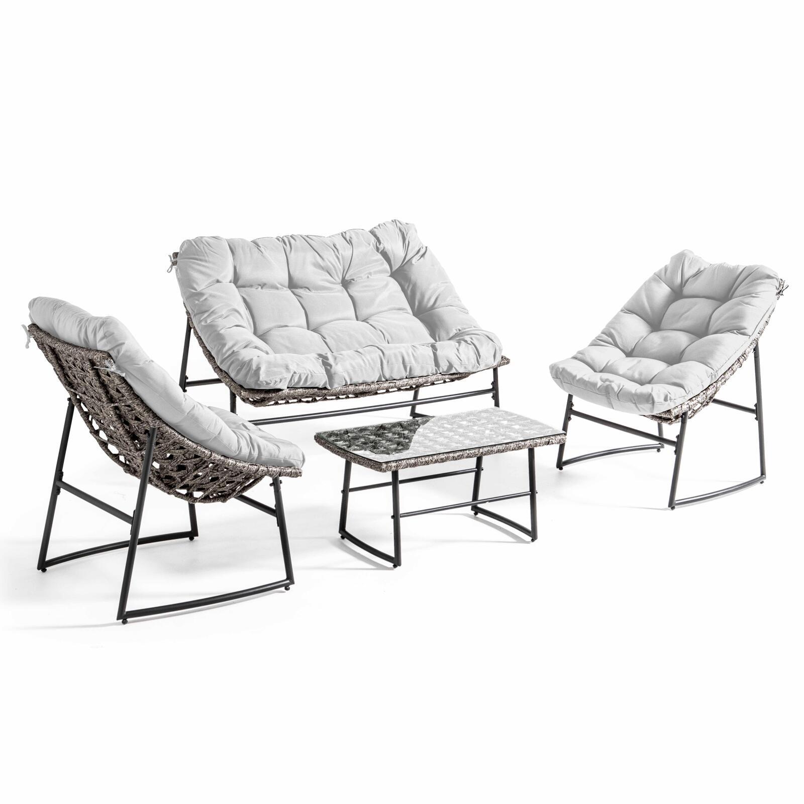 Gartenlounge-Set aus Kunstharz für 4 Personen mit einem Sofa, 2 Sesseln und einem Couchtisch Gartenlounge-Set aus Kunstharz für 4 Personen mit einem Sofa, 2 Sesseln und einem Couchtisch