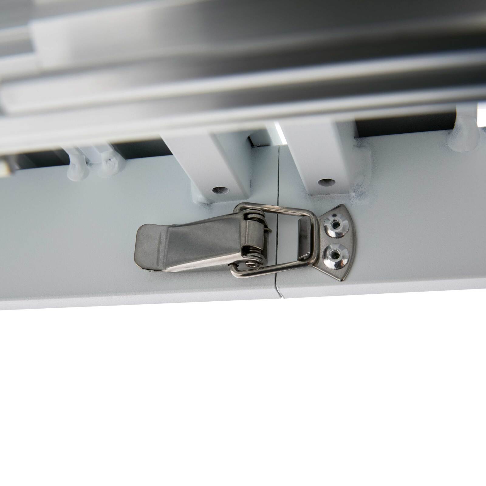 Rechteckiger ausziehbarer Gartentisch (52/260 cm) und 8 Aluminiumstühle