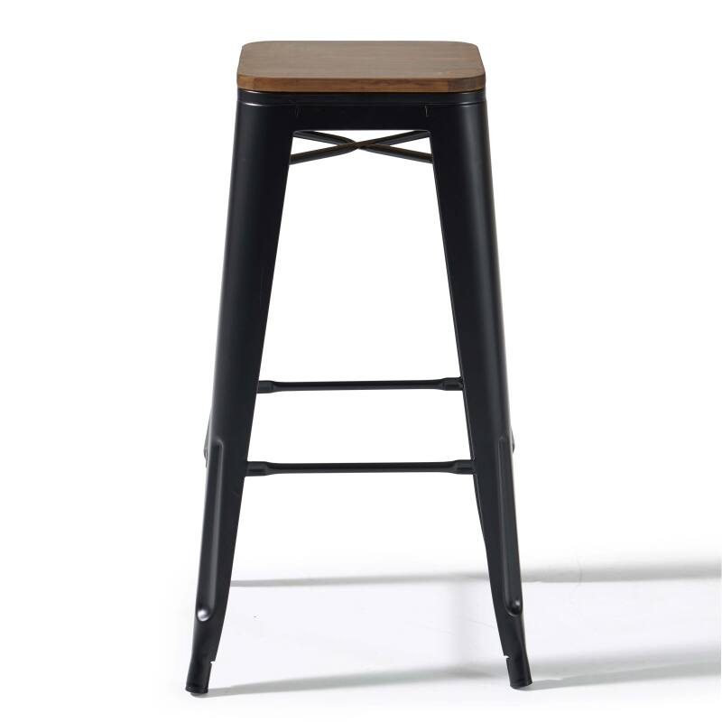 Set aus 4 Barhockern aus mattem Holz (43 x 43 x 76 cm)