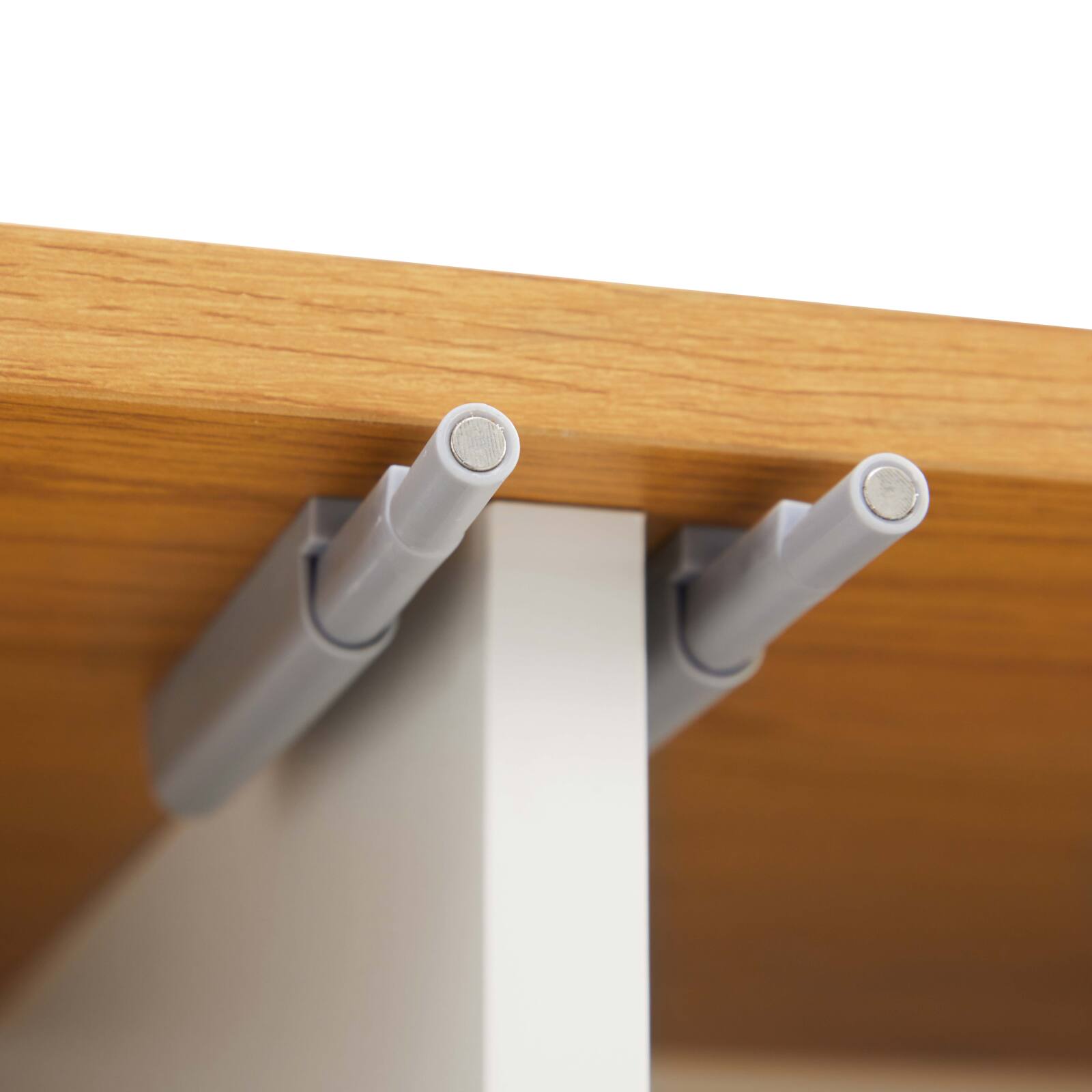 TV-Möbel schlichter 120 cm im minimalistischen Retro-Stil