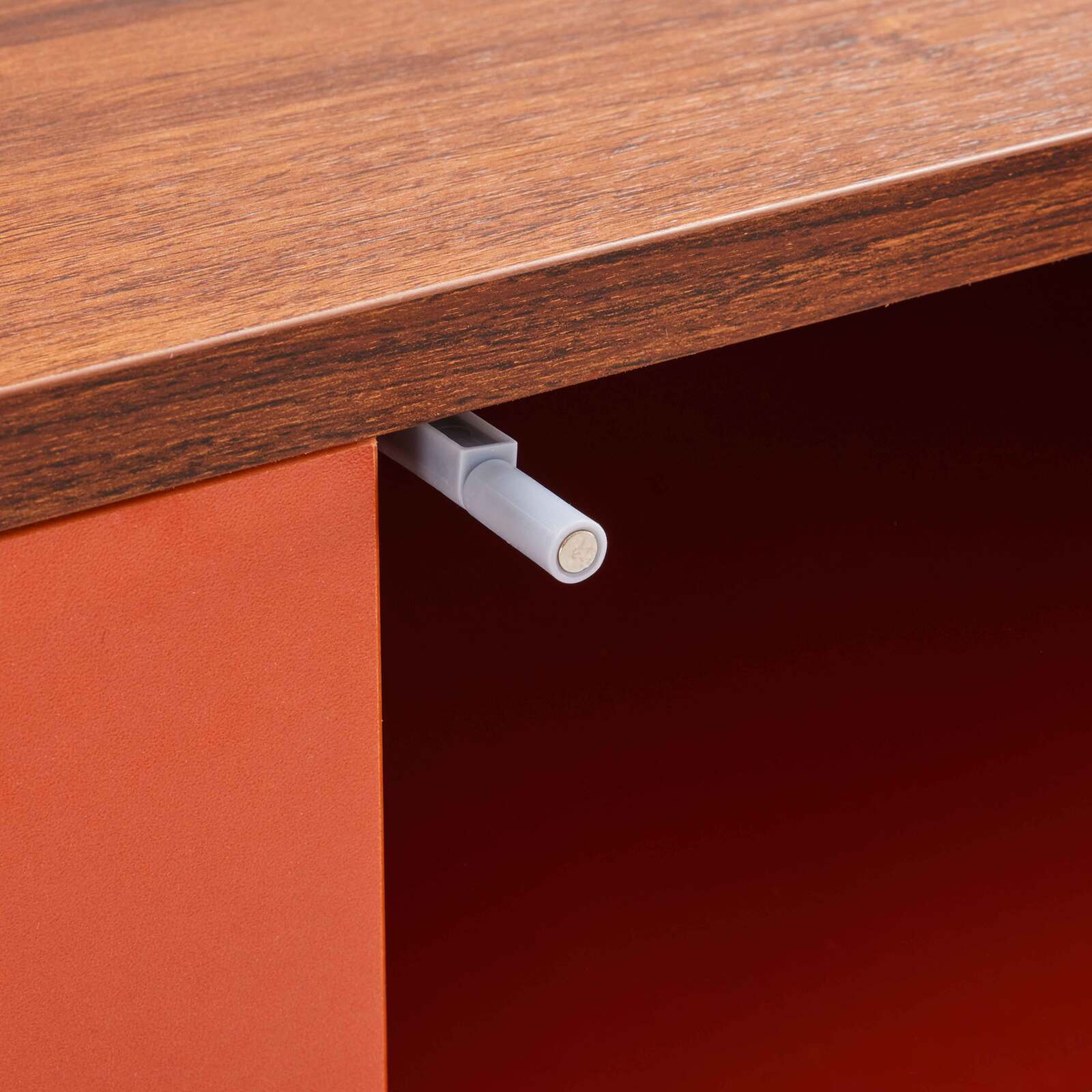 TV-Möbel schlichter 120 cm im minimalistischen Retro-Stil