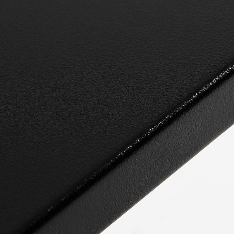 Quadratischer Gartentisch aus Metall, 70x70 cm, und 4 Stühle mit Armlehnen (3/8)