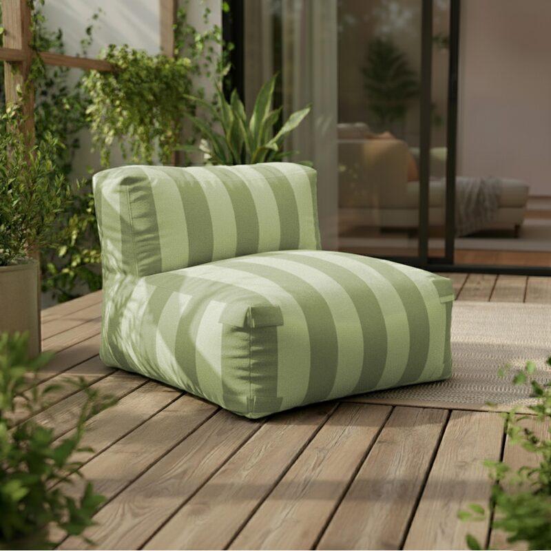 Modulare Gartenmöbel für 4 Personen bestehend aus1 Sessel, 2 Ecksesseln und 1 Ottomane im gestreiften Design