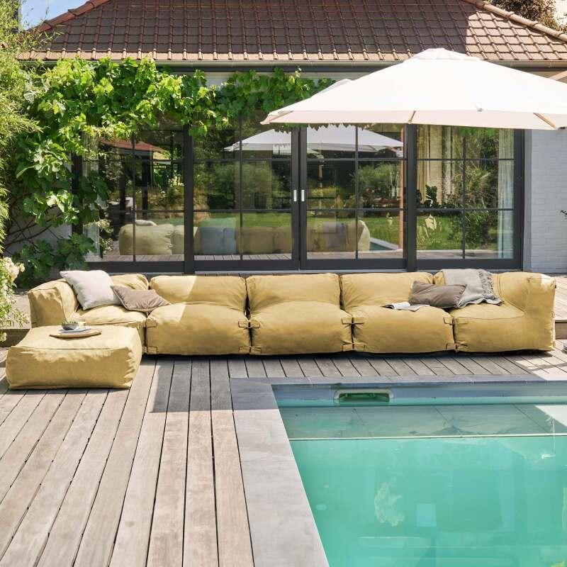 Modulare Gartenmöbel für 6 Personen bestehend aus 3 Sesseln, 2 Ecksesseln und 1 Hocker