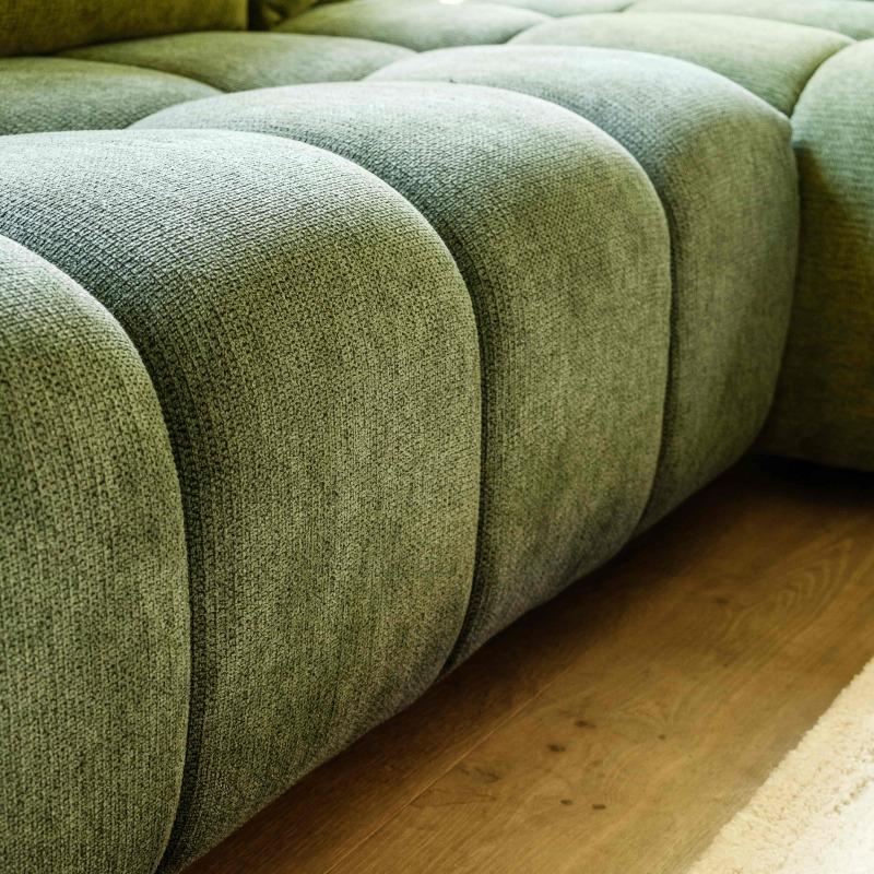 Ecksofa 3-Sitzer aus Stoff mit Chaiselongue rechts und Kissen (6/7)