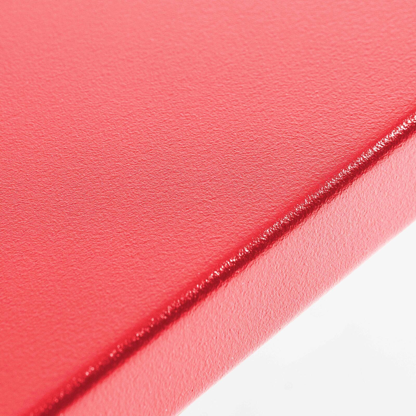 Quadratischer Gartentisch aus Metall (70 x 70 cm)