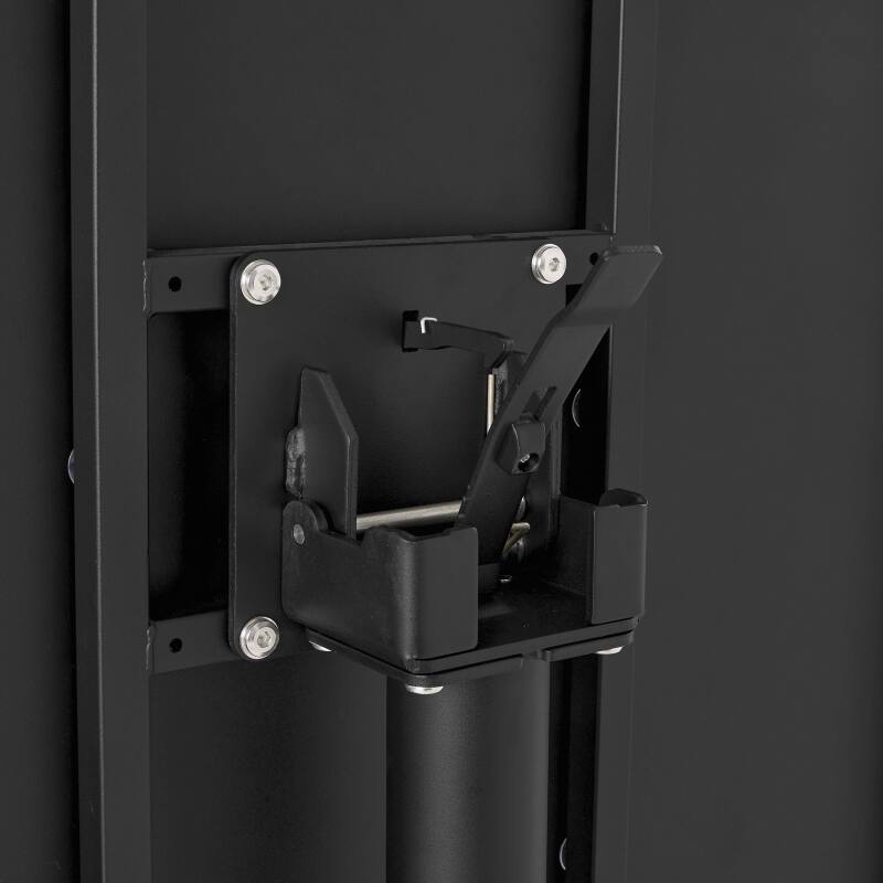 Gartentisch im Bistro-Stil, rund, neigbar, aus Metall mit Einbaufuß, 70x70 cm, und 2 Stühle mit Armlehnen (5/8)