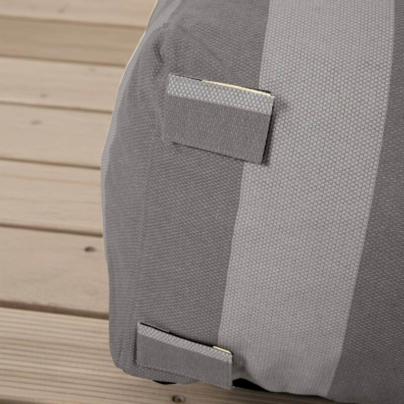 Modulare Gartenmöbel für 4 Personen bestehend aus 1 Sessel, 2 Ecksesseln und 1 Ottomane im gestreiften Design (6/7)