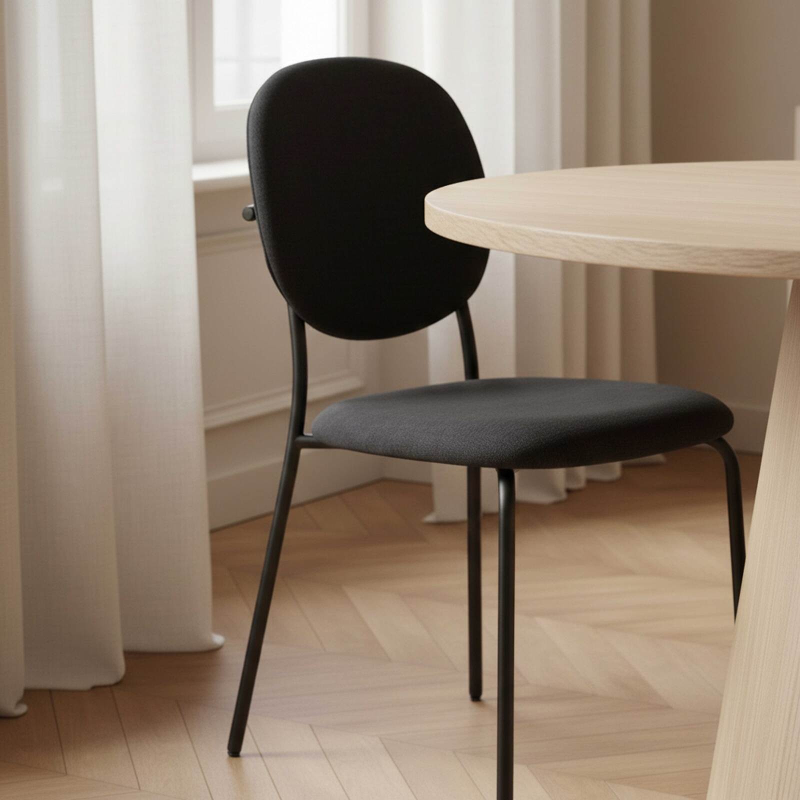 Stühle aus Stoff und Metall - 2er-Set