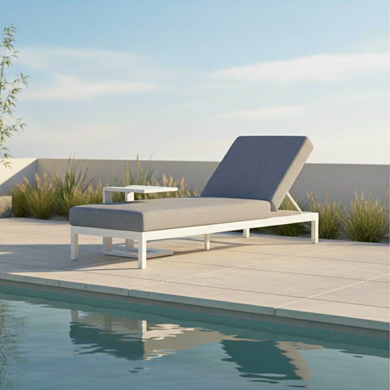 Sonnenliegenregal aus Aluminium (2/5)