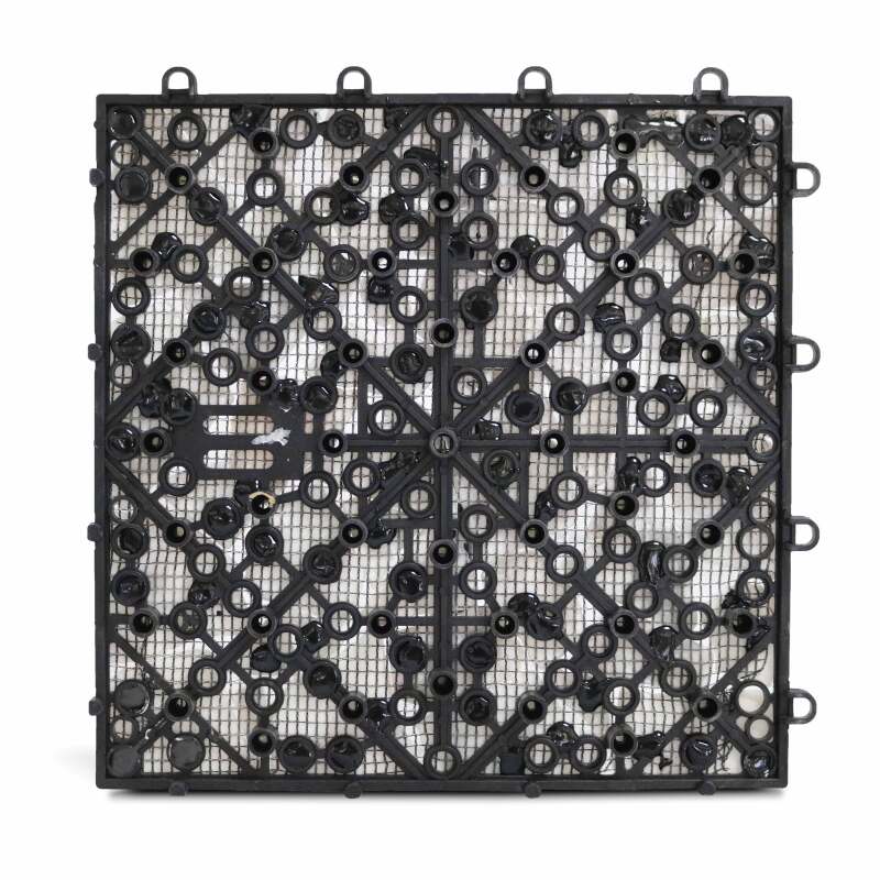 Set von Terrassenplatten zum Einclipsen aus Marmor-Kieselsteinen (30 x 30 x 2,5 cm)