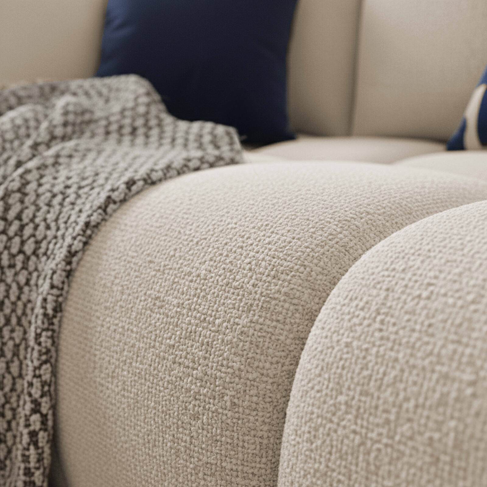 Sofa 3-Sitzer aus Stoff mit Kissen