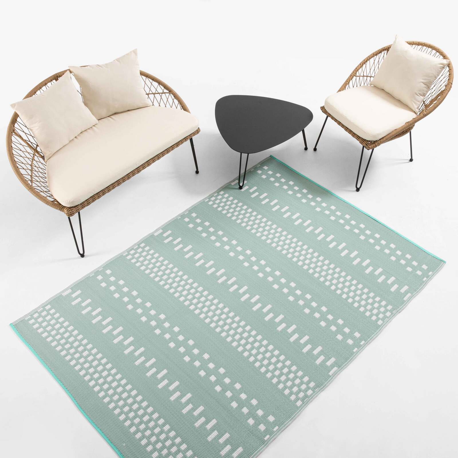 Rechteckiger Outdoor-Teppich mit doppelseitigem Muster aus Polypropylen 