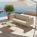 Modulare Gartenmöbel für 3 Personen bestehend aus 1 Sessel und 2 Ecksesseln im gestreiften Design