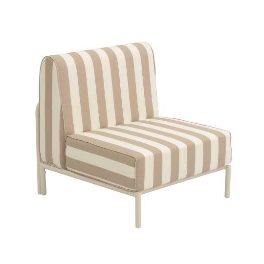 Sessel im gestreiften Design für ein modulares Outdoor-Sofa