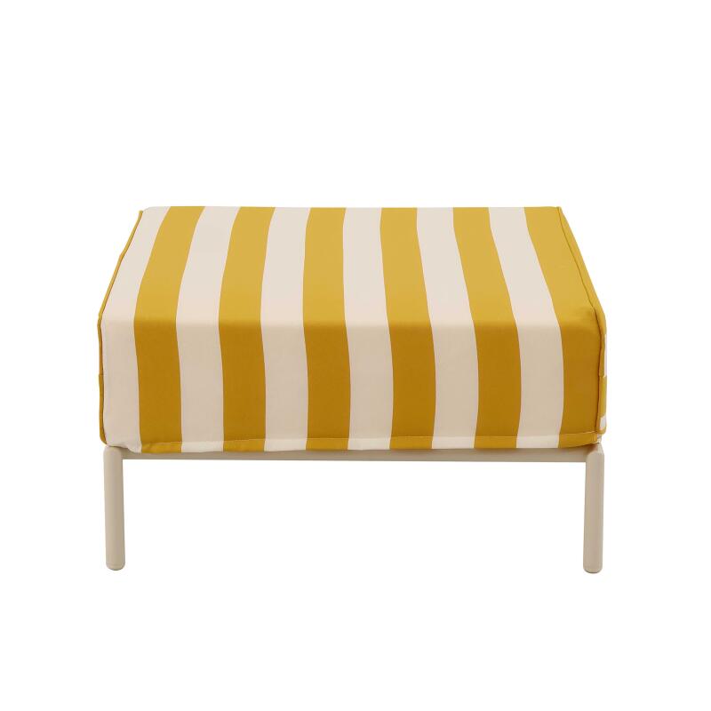 Sitzsack im gestreiften Design für ein modulares Outdoor-Sofa