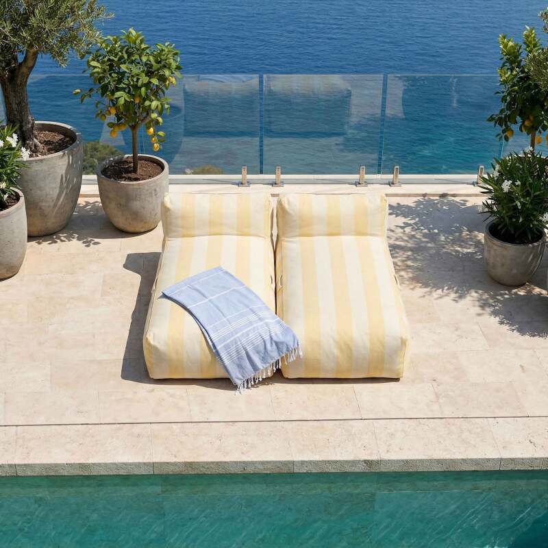 Modulare Gartenmöbel für 2 Personen bestehend aus 2 gestreiften Chaiselongues  (2/6)