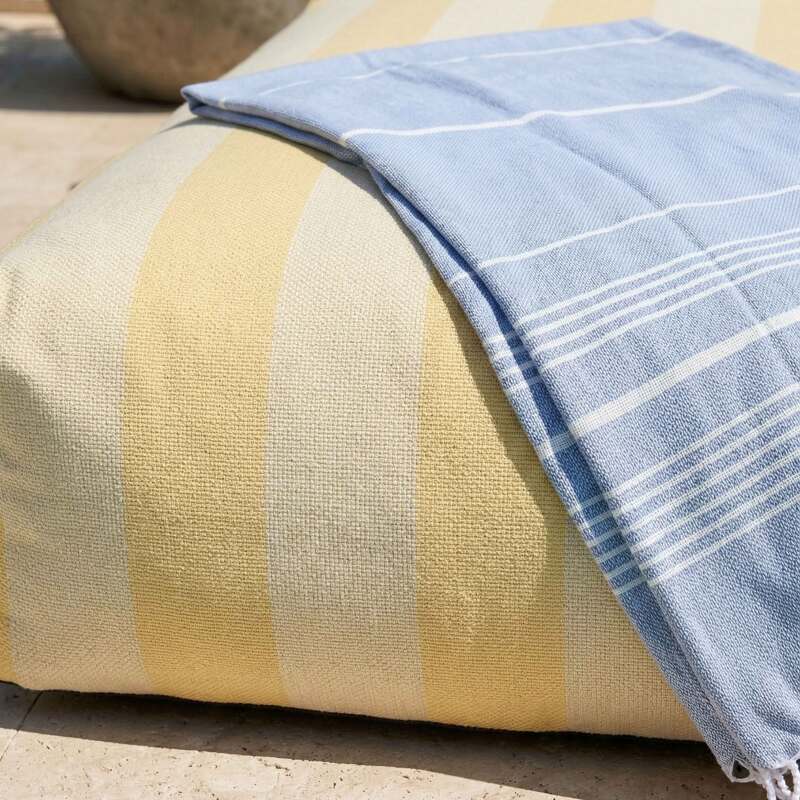 Modulare Gartenmöbel für 2 Personen bestehend aus 2 gestreiften Chaiselongues  (3/6)