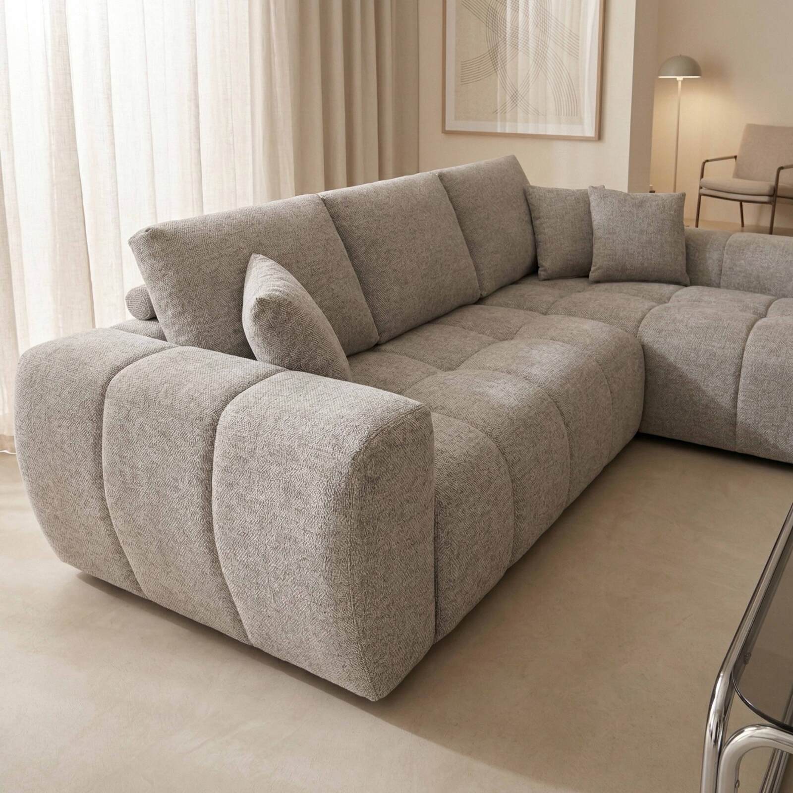 Ecksofa 3-Sitzer aus Stoff mit Chaiselongue rechts und Kissen