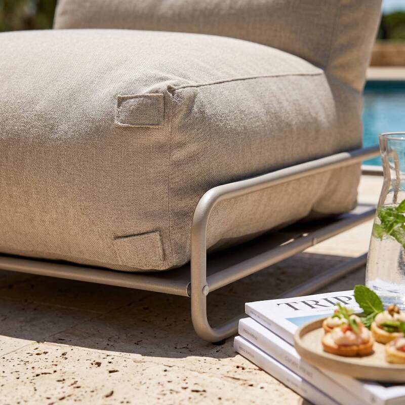 Sessel für modulare Outdoor-Sofa mit Gestell (2/7)