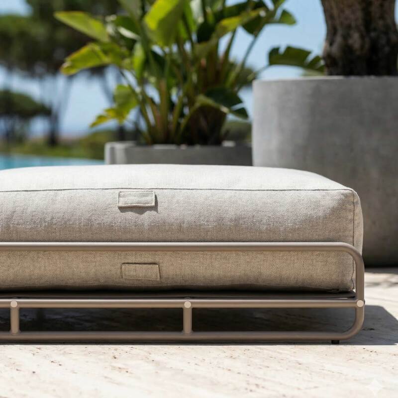 Chaiselongue für modulare Gartenmöbel mit Gestell (2/6)