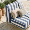 Sessel im gestreiften Design für ein modulares Outdoor-Sofa