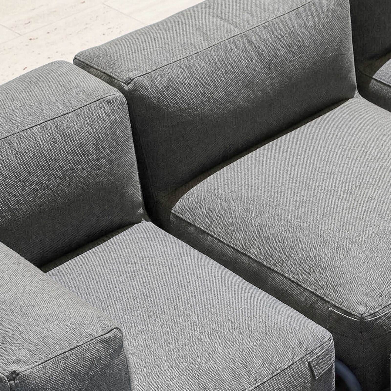 Modulare Gartenmöbel für 5 Personen mit Gestell, 2 Sesseln, 1 Ecksessel, 1 Chaiselongue, 1 Pouf und Couchtisch