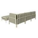 Modulare Gartenmöbel für 4 Personen bestehend aus 1 Sessel, 1 Ecksessel, 1 Chaiselongue und 1 Sitzsack im gestreiften Design