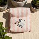 Sessel im gestreiften Design für ein modulares Outdoor-Sofa mit Gestell
