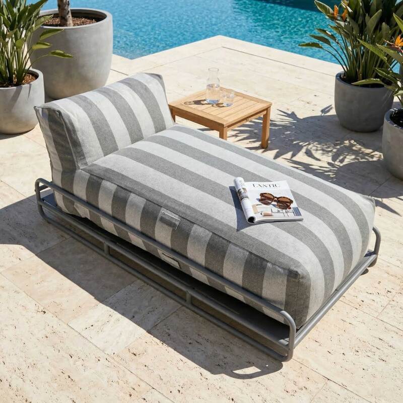 Chaiselongue im gestreiften Design für ein modulares Outdoor-Sofa mit Gestell (3/6)