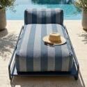Chaiselongue im gestreiften Design für ein modulares Outdoor-Sofa mit Gestell