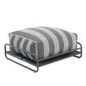 Sitzsack im gestreiften Design für ein modulares Outdoor-Sofa mit Gestell
