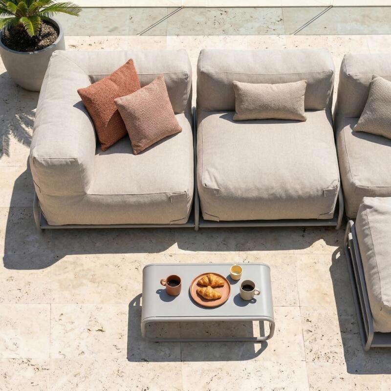 Modulare Gartenmöbel für 4 Personen mit Gestell, bestehend aus 1 Sessel, 2 Ecksesseln, 1 Sitzsack und 1 Couchtisch  (2/7)