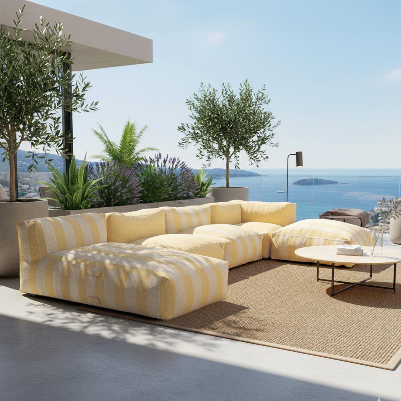 Modulare Gartenmöbel für 5 Personen bestehend aus 2 Kaminstühlen, 1 Ecksessel, 1 Chaiselongue und 1 Hocker im gestreiften Design