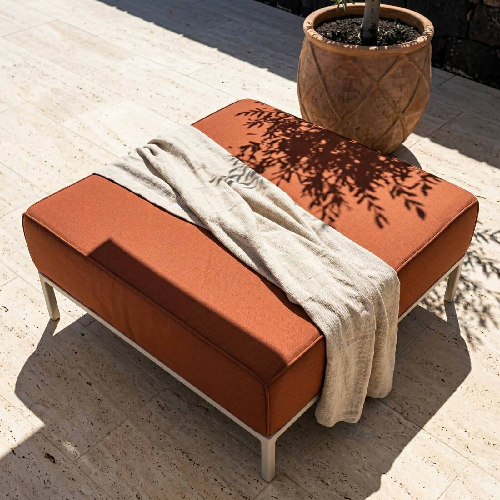 Sitzsack für ein modulares Outdoor-Sofa