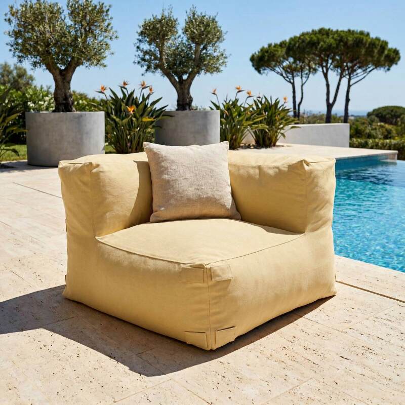 Modulare Gartenmöbel für 5 Personen bestehend aus 2 Kaminstühlen, 1 Ecksessel, 1 Chaiselongue und 1 Hocker im gestreiften Design (4/7)