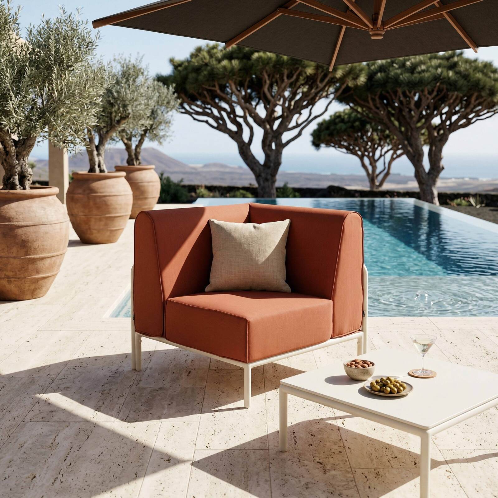 Modulare Gartenmöbel für 6 Personen bestehend aus 3 Sesseln, 1 Ecksessel, 1 Chaiselongue und 1 Sitzsack