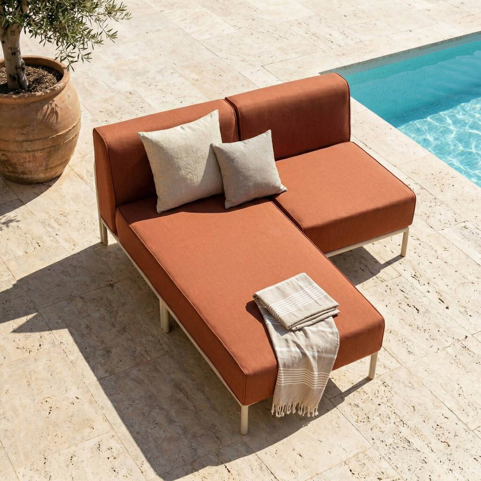 Modulare Gartenmöbel für 2 Personen bestehend aus 1 Sessel und 1 Chaiselongue