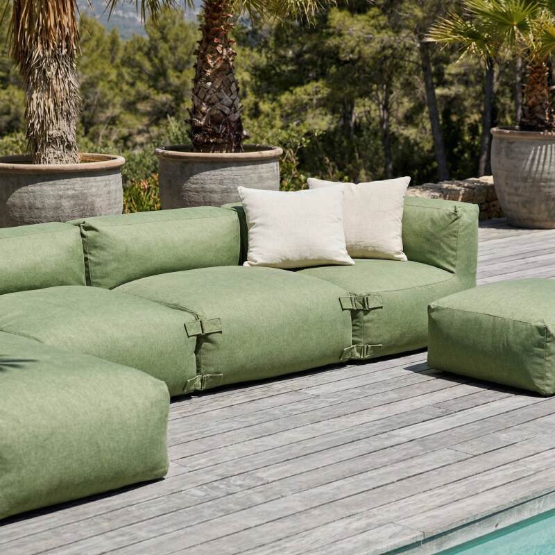 Modulare Gartenmöbel für 5 Personen bestehend aus 2 Kaminstühlen, 1 Ecksessel, 1 Chaiselongue und 1 Sitzsack (3/8)
