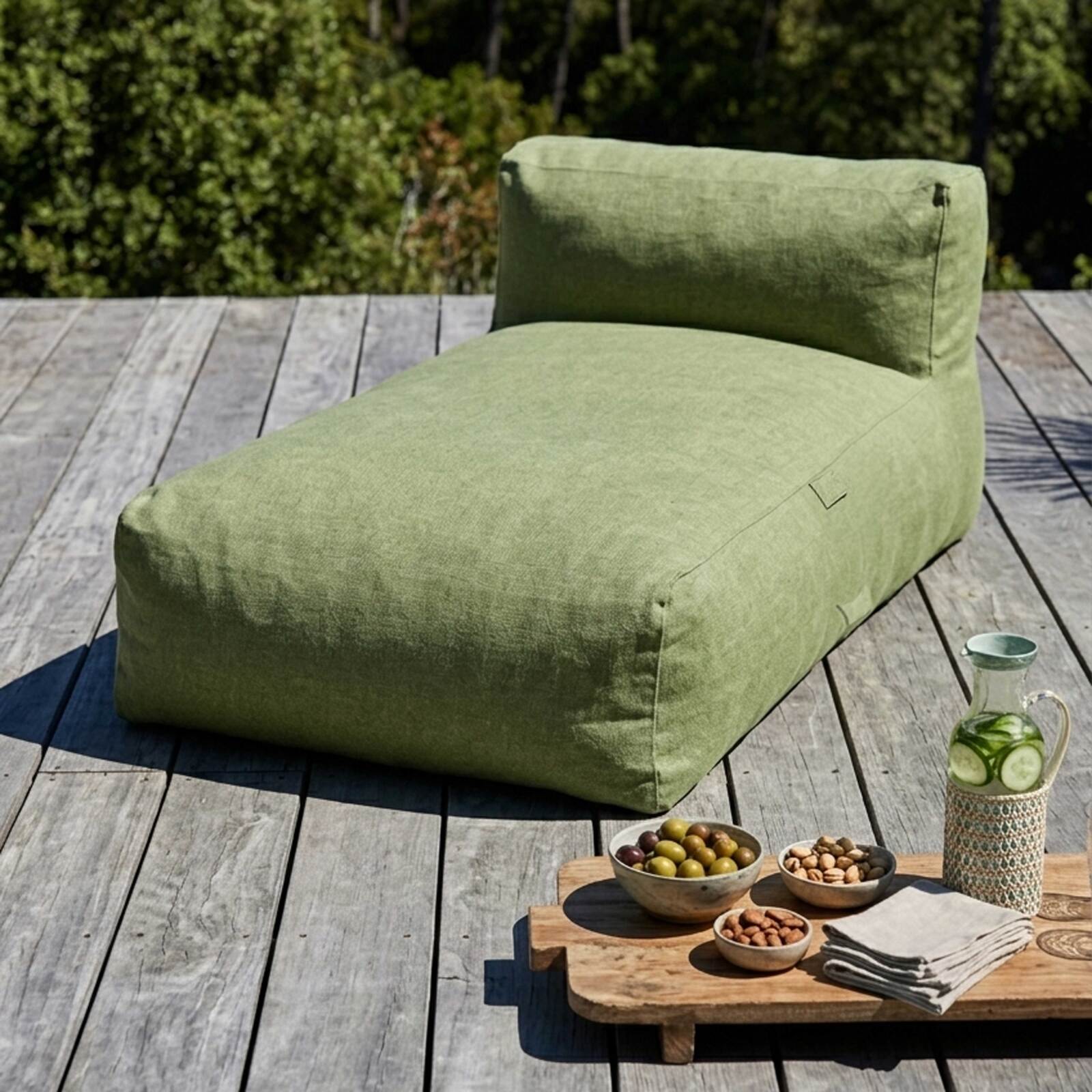 Chaiselongue für modulare Gartenmöbel