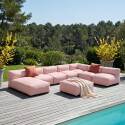 Modulare Gartenmöbel für 7 Personen bestehend aus 5 Kaminstühlen, 1 Ecksessel, 1 Chaiselongue und 1 Sitzsack