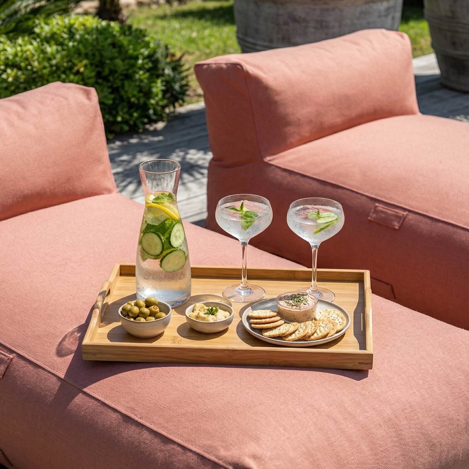 Modulare Gartenmöbel für 2 Personen bestehend aus 2 Chaiselongues