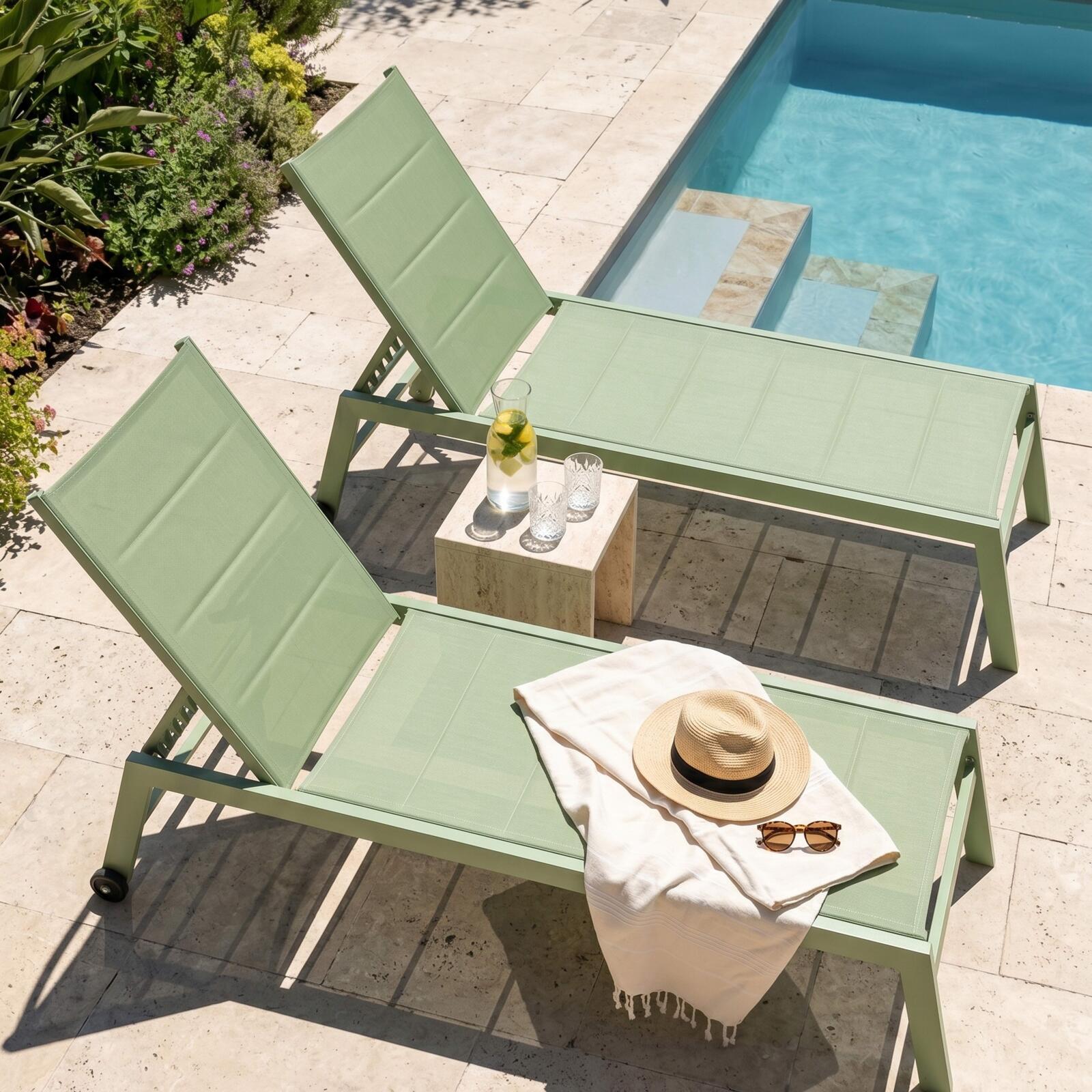 Sonnenliegen aus Aluminium und Textilene 5-fach verstellbar mit Rollen - 2er-Set